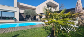 Tavernetta privata in villa moderna con piscina Podenzano